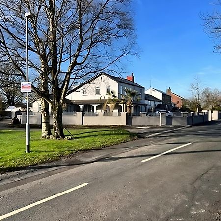 Spacious 2 Bed Ribble Valley Apartment Blackburn  Exterior foto